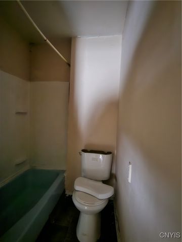 1230 Court Street, Utica, NY 13502