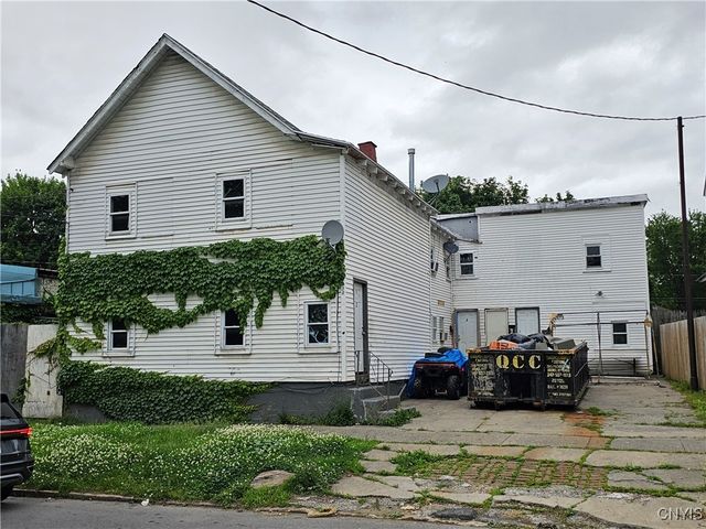1230 Court Street, Utica, NY 13502