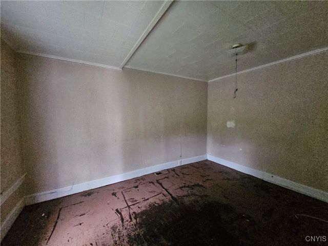 1230 Court Street, Utica, NY 13502