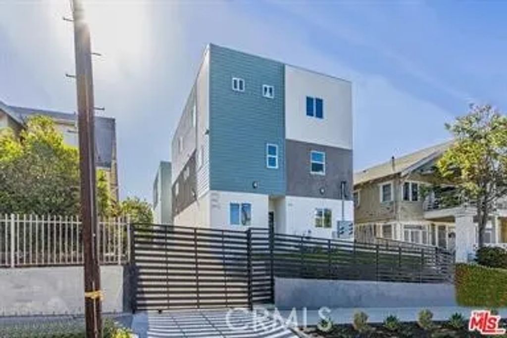 1143 Irolo St, Los Angeles, CA 90006