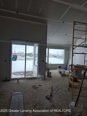 15332 Sherwood Lane, Lansing, MI 48906