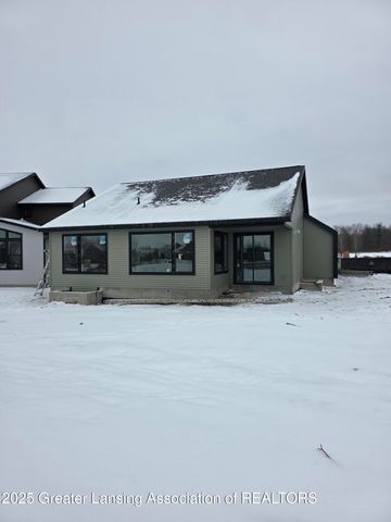 15332 Sherwood Lane, Lansing, MI 48906