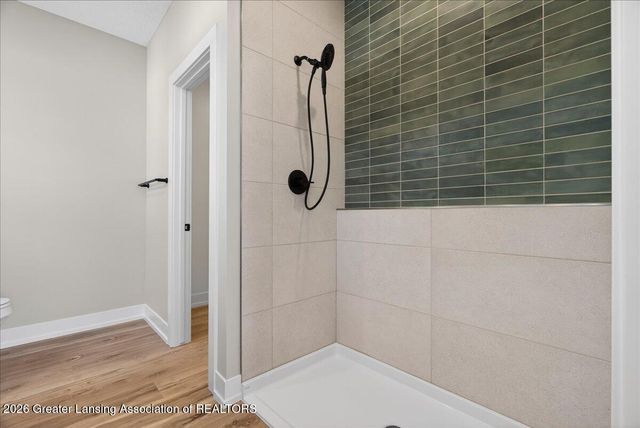 15332 Sherwood Lane, Lansing, MI 48906