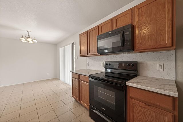 1123 Desert Springs Lane, Rosenberg, TX 77471