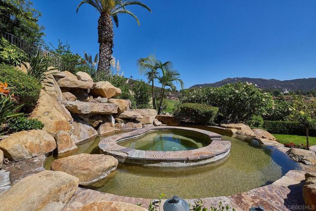 14155 Biscayne Pl, Poway, CA 92064