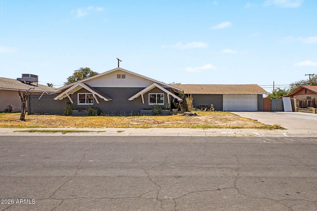 6017 W MEDLOCK Drive, Glendale, AZ 85301 — exterior