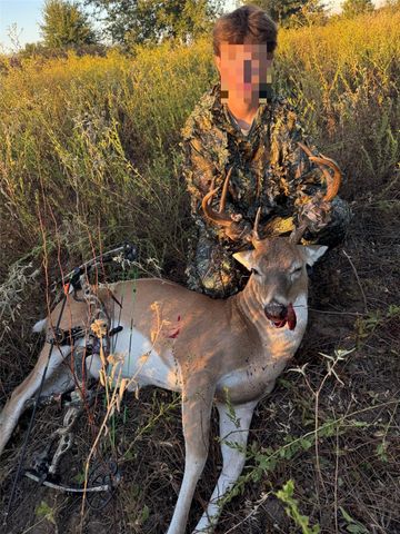 5403 Dry Creek, Calvert, TX 77837