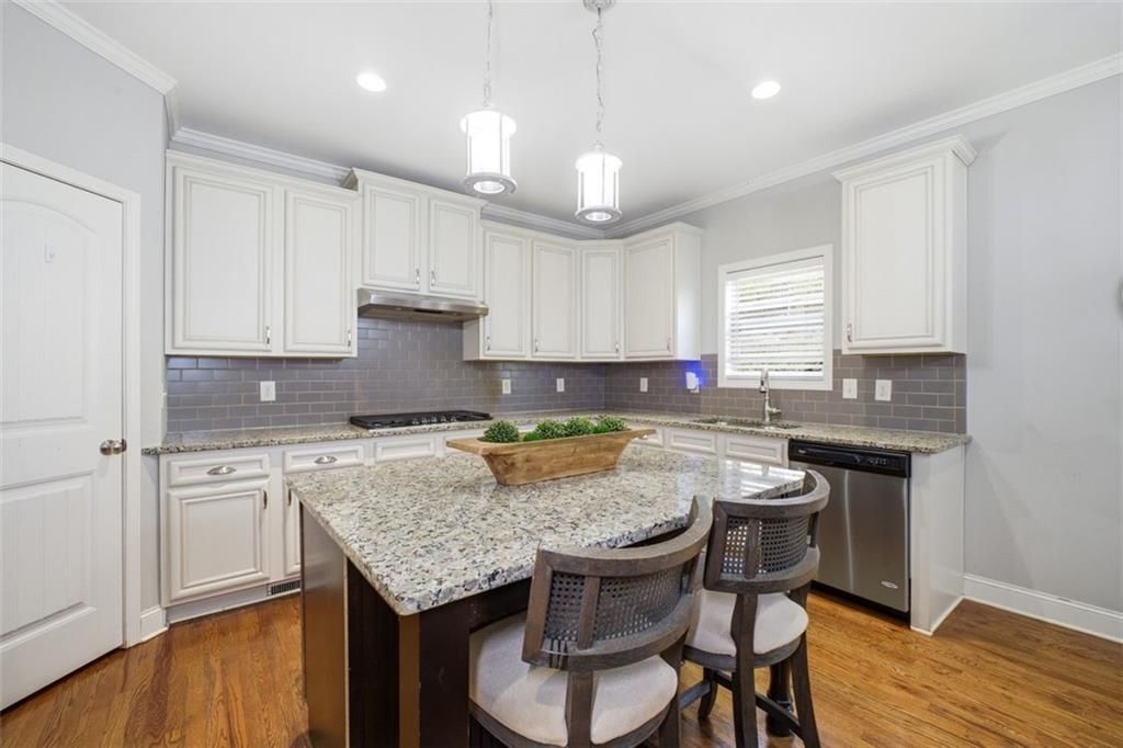 Image 21 of property listing at 159 Lullwater Lane, Dallas, GA 30132