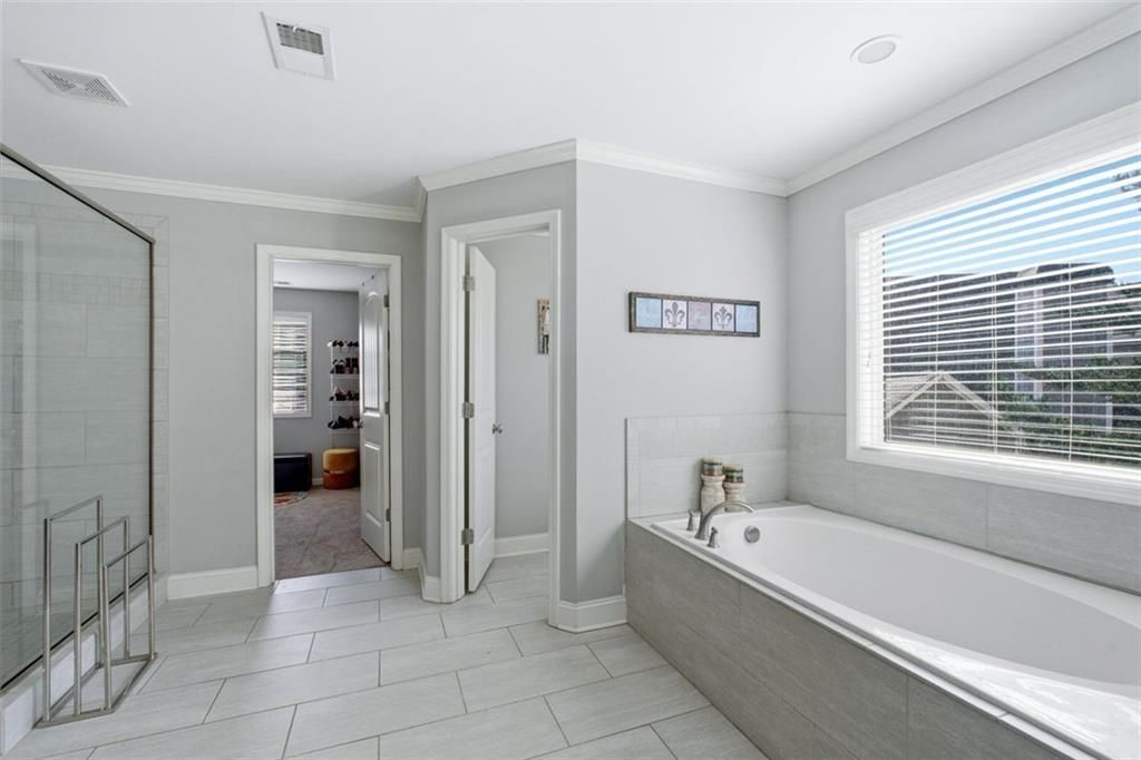 Image 37 of property listing at 159 Lullwater Lane, Dallas, GA 30132