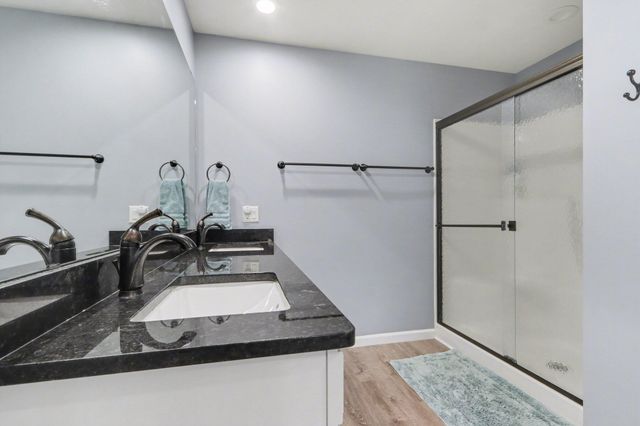1069 S Stoneridge Drive, Plainwell, MI 49080