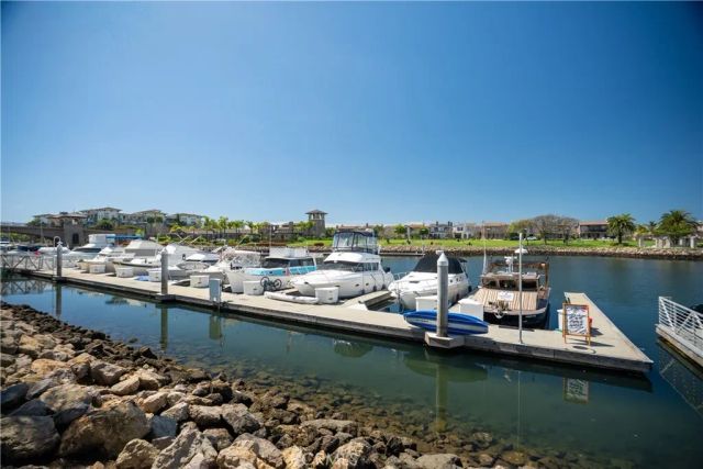 1431 Windshore, Oxnard, CA 93035