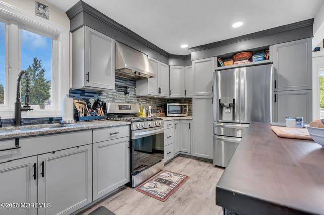 181 Locust Avenue, Howell, NJ 07731