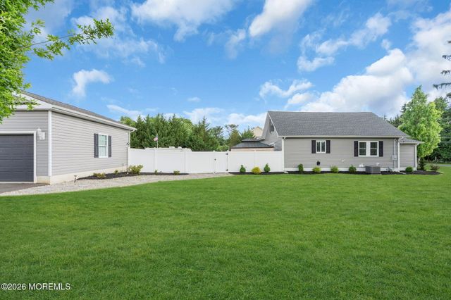 181 Locust Avenue, Howell, NJ 07731