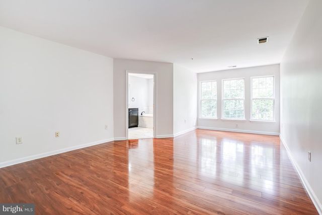 4302 DAY LILY DR, Bowie, MD 20720