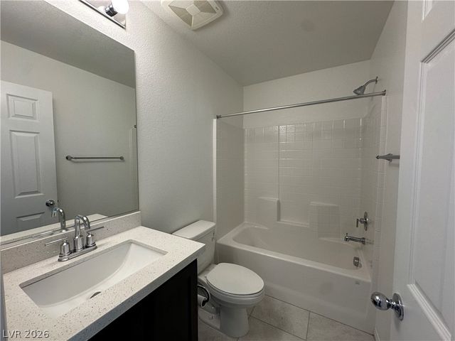 1132 Heliodor Avenue, Henderson, NV 89011