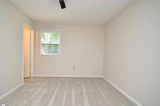 44 Charterhouse Avenue, Piedmont, SC 29673