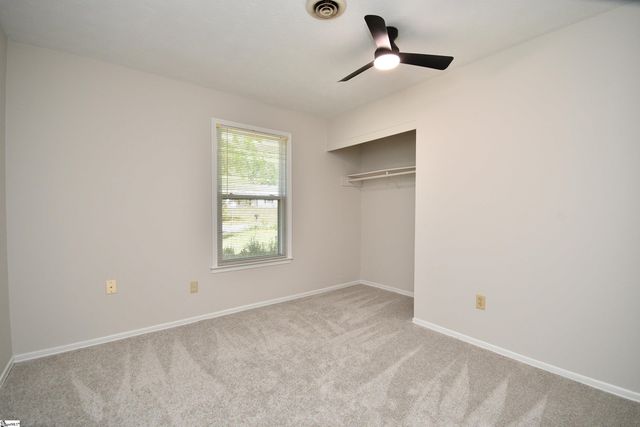 44 Charterhouse Avenue, Piedmont, SC 29673