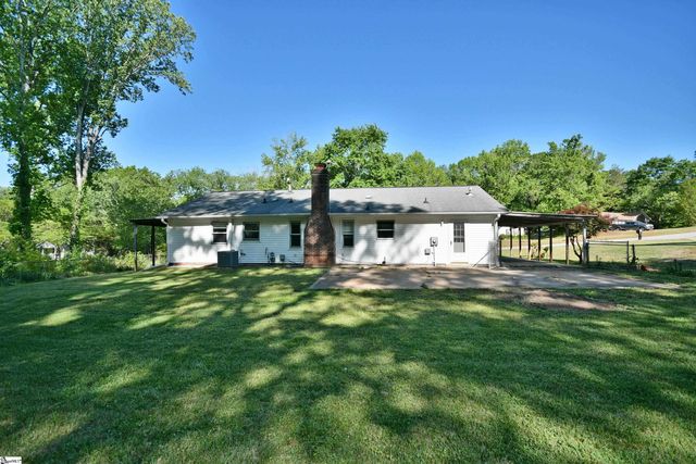 44 Charterhouse Avenue, Piedmont, SC 29673