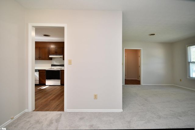 44 Charterhouse Avenue, Piedmont, SC 29673