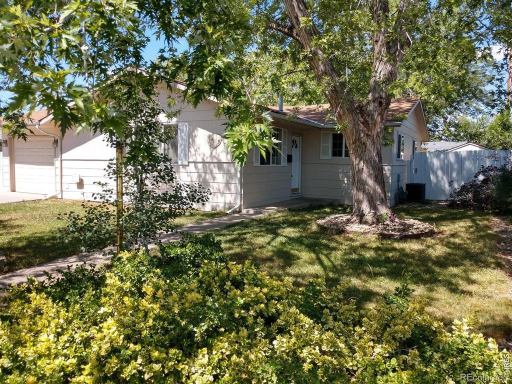 1415 S Douglas Avenue, Loveland, CO 80537