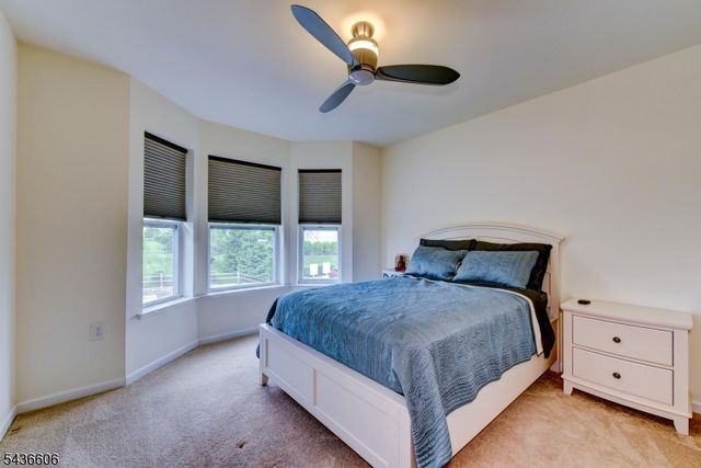 14 Lupine Ln, Allamuchy Twp., NJ 07840