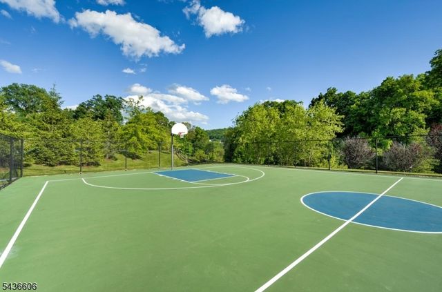 14 Lupine Ln, Allamuchy Twp., NJ 07840