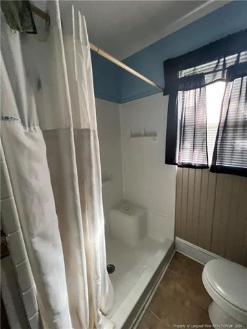 333 Hawley Lane, Fayetteville, NC 28301