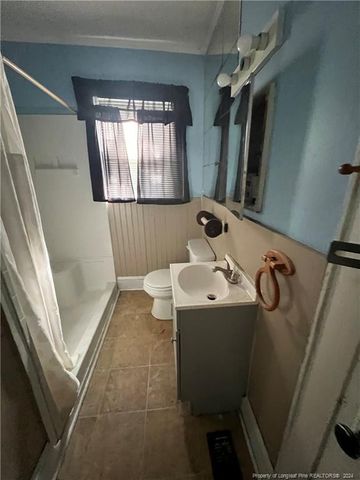 333 Hawley Lane, Fayetteville, NC 28301