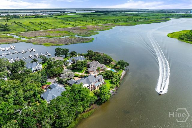 39 Bartow Point Drive, Savannah, GA 31404