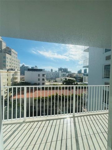 1255 Collins Avenue 608, Miami Beach, FL 33139