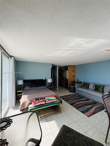 1255 Collins Avenue 608, Miami Beach, FL 33139