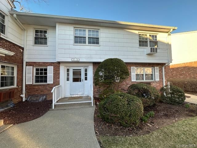 156 Parkside Drive 156, Suffern, NY 10901