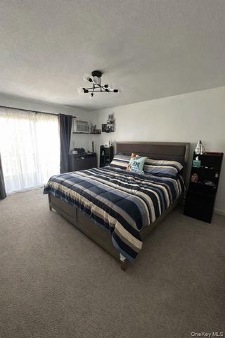 156 Parkside Drive 156, Suffern, NY 10901