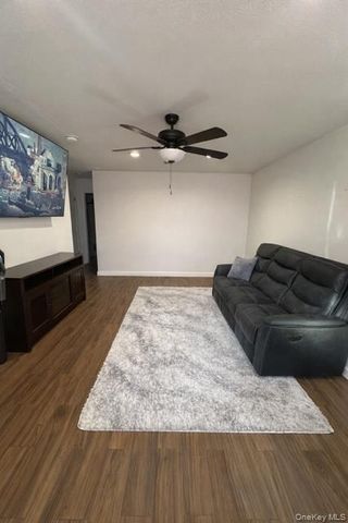 156 Parkside Drive 156, Suffern, NY 10901