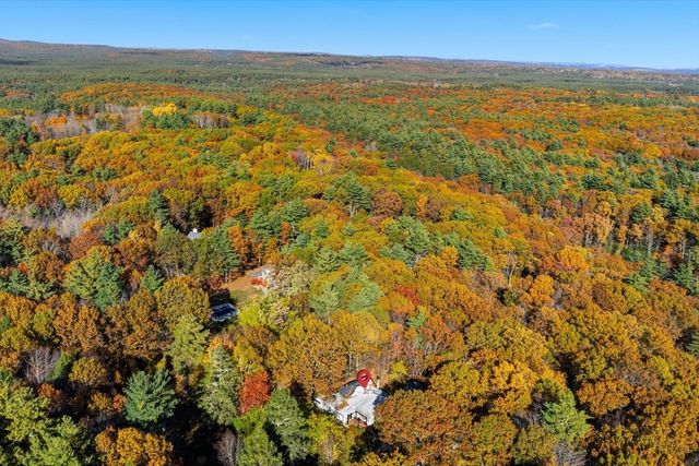 143 Heald Street, Pepperell, MA 01463