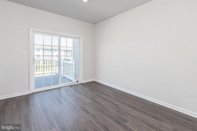 201 DALTON DR, Woolwich Twp, NJ 08085