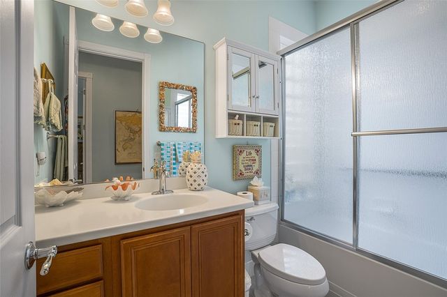 5186 Eleuthra Circle, Vero Beach, FL 32967