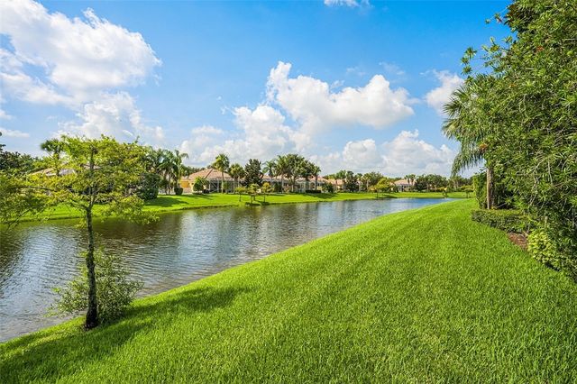 5186 Eleuthra Circle, Vero Beach, FL 32967
