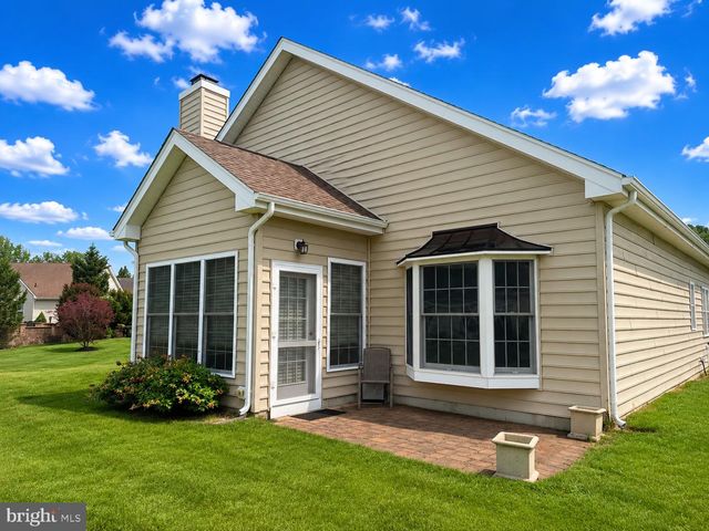 13 WEDGEWOOD CT, Berlin, NJ 08009