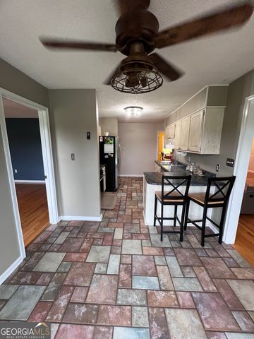 879 Old Toomsboro Road, Dublin, GA 31021