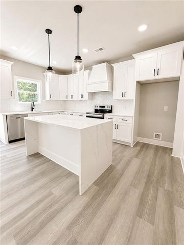 5230 Truman Mountain Road, Gainesville, GA 30506