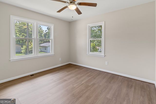 66 Troy Street, Commerce, GA 30529