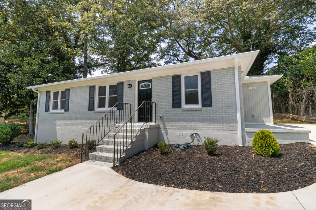 66 Troy Street, Commerce, GA 30529