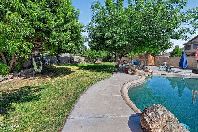 1414 S SANDSTONE Street S, Gilbert, AZ 85296
