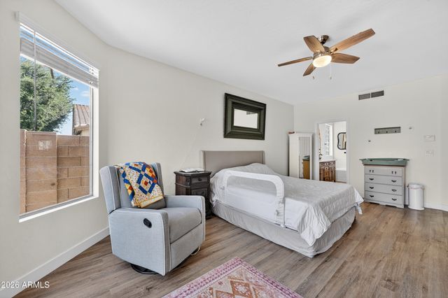 1414 S SANDSTONE Street S, Gilbert, AZ 85296