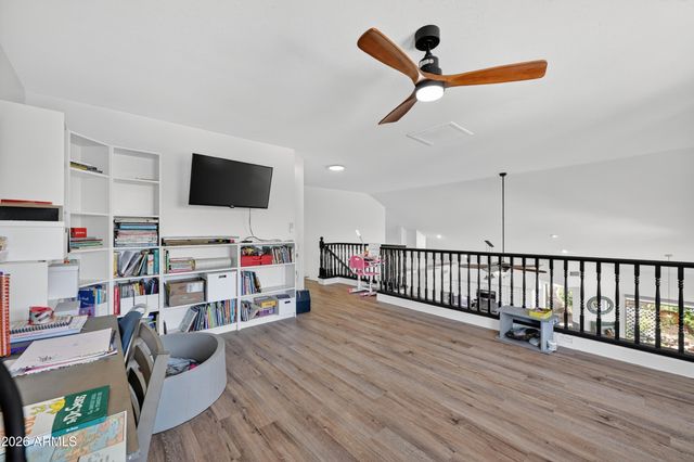 1414 S SANDSTONE Street S, Gilbert, AZ 85296