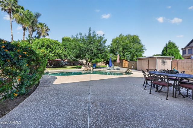 1414 S SANDSTONE Street S, Gilbert, AZ 85296