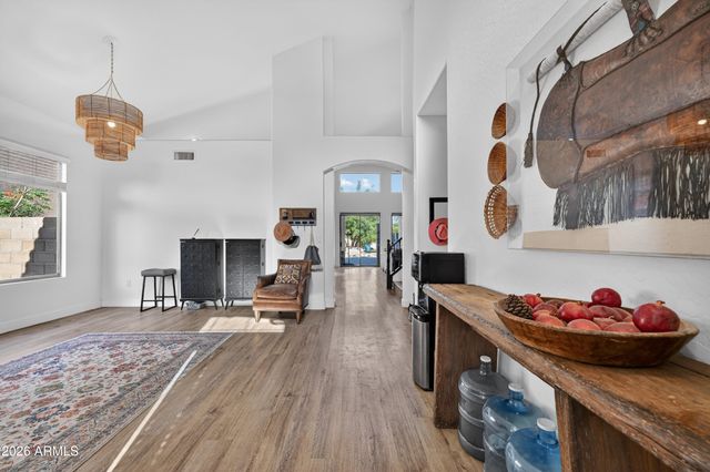 1414 S SANDSTONE Street S, Gilbert, AZ 85296