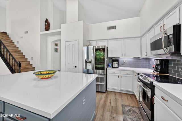 1414 S SANDSTONE Street S, Gilbert, AZ 85296