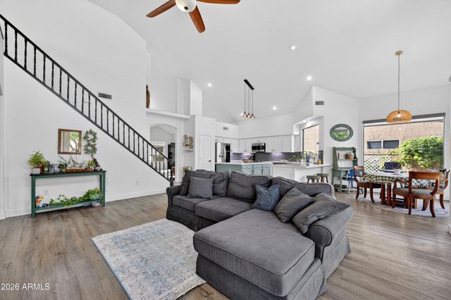 1414 S SANDSTONE Street S, Gilbert, AZ 85296